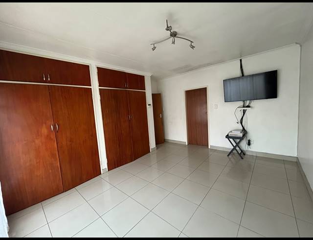 3 BEDROOM HOUSE TO LET IN ARCON PARK